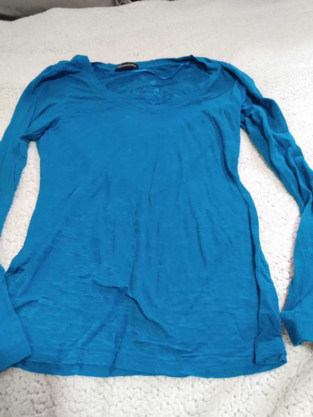 Blue Long-Sleeve Scoop Neck Women's Top